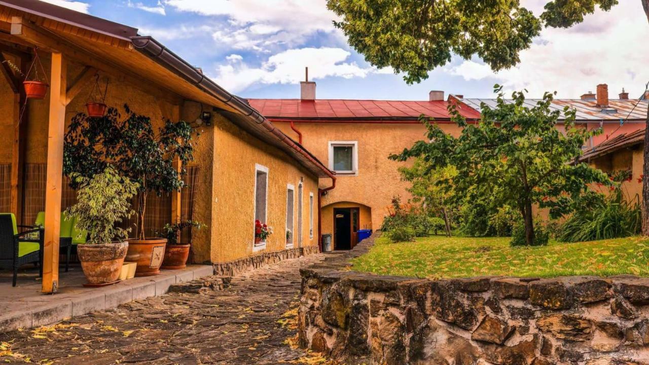 Apartment Anna Kezmarok Bagian luar foto
